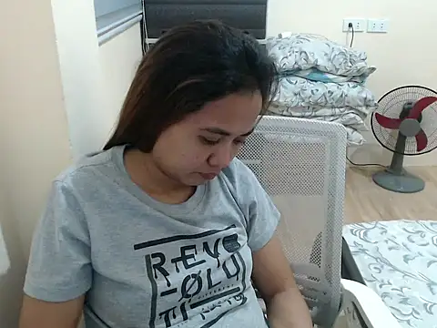 Chatroom XXX en direct de xTheLastVIRGINx