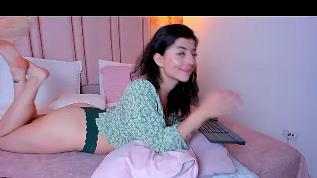 anntonella_watson Chat XXX in diretta