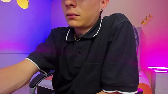 Czat XXX na żywo – Nascary_Fox