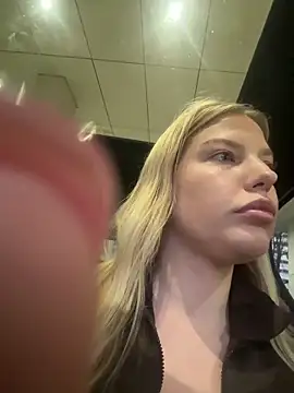 Chloemillerrxx – webcam-show