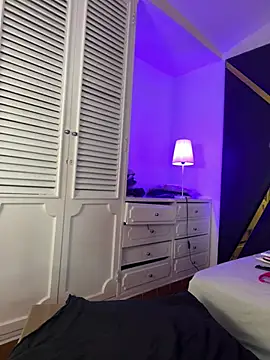 EmmaaCastro's Live XXX Chat