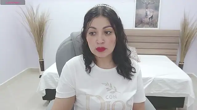 sophia_hadid's Live XXX Chat