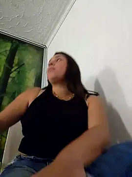 LizzRouse live XXX chat