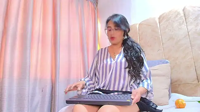 Živý XXX chat _Marcela__