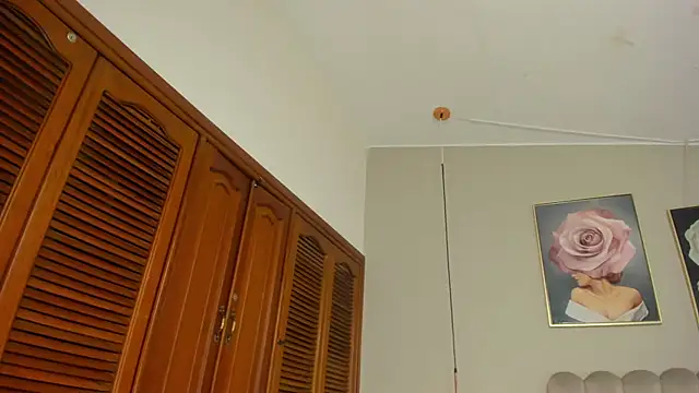 Dani_rosse_ Live XXX-Chat