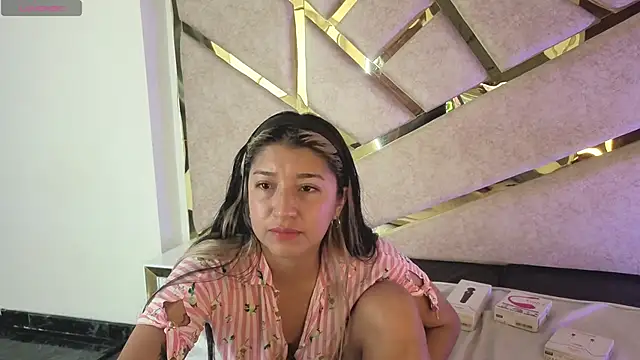 Dahiana_Dmour_ Live XXX-Chat