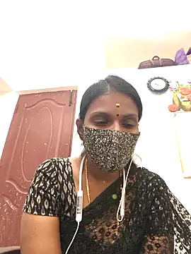 Show de Tamil_Yalini12 na webcam