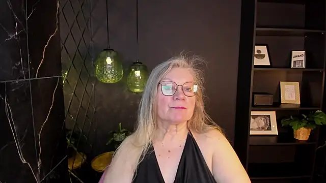 NataliMellow's Live XXX Chat