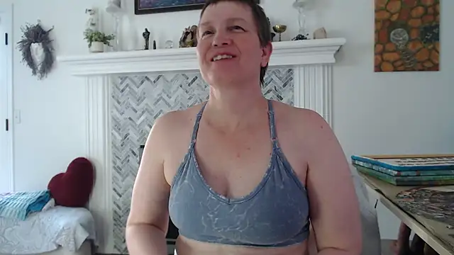 AuroraWillows' Webcam Show