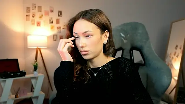 Chat +18 de nexorine ao vivo