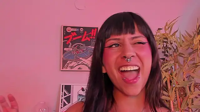 Chat XXX en directo de itsmroom_