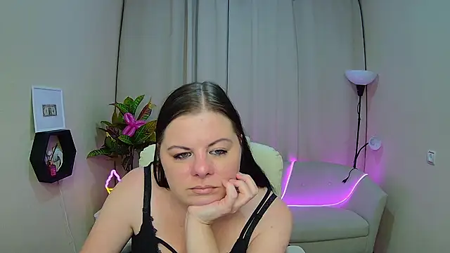 Онлайн чат XXX BritneyRaine