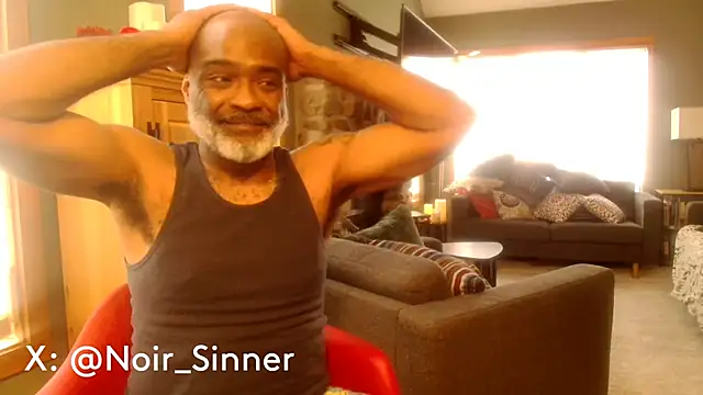 Chat XXX en directo de sinnernoir