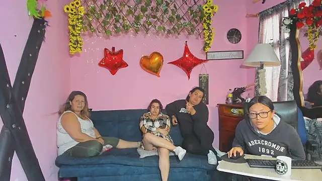 Czat XXX na żywo – lesbiancuple