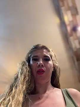 didihairypussy webcam show