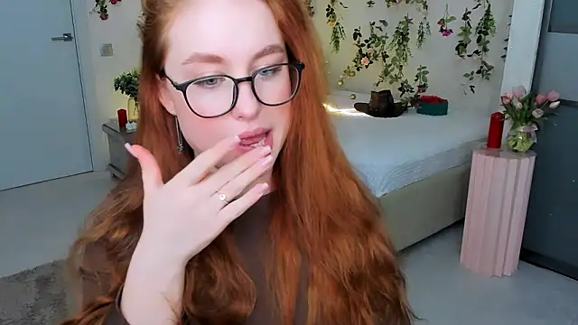 دردشة AirySilhouette الجنسية المباشرة