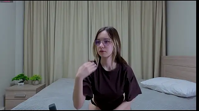 alorenna Webcam show