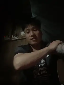 John_z99 网络视讯表演