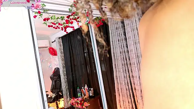 دردشة BLACK_ROSSE_1 الجنسية المباشرة