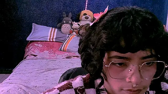 Онлайн чат XXX NinaYellow