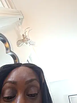 Chat +18 de Ebony-SultryX ao vivo