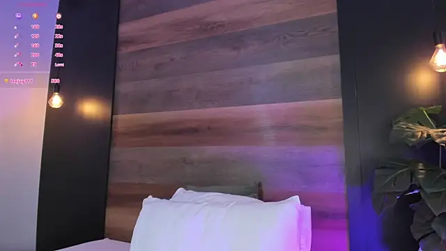 desireee_'s Live XXX Chat