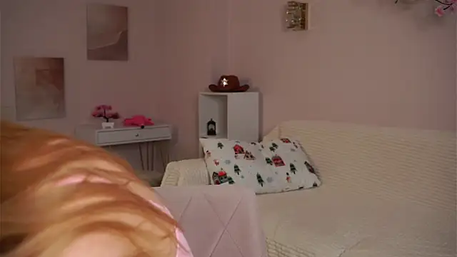 دردشة SunnivaCovil الجنسية المباشرة