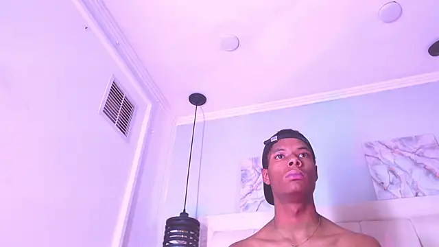 Santiago_Ortiz_ Webcam Show