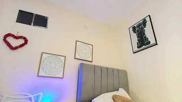 mary_cute9's Live XXX Chat