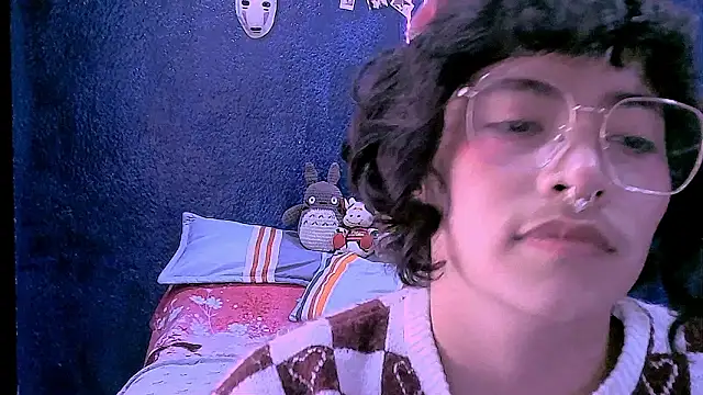 NinaYellow's Live XXX Chat