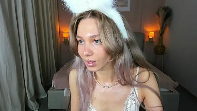 LuluAlis élő XXX-chatje