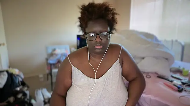 Yagurl___west Adlı Modelin Web Kamerası Şovu