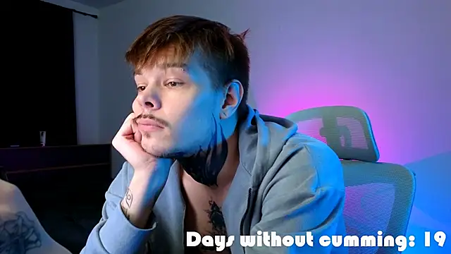 Živý XXX chat DENIS_HERE