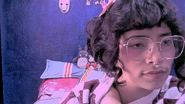 แชท XXX สดของ NinaYellow