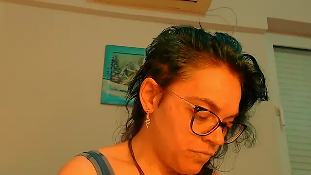 Ju-Hot: онлайн-секс-чат