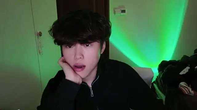 L1kuto 라이브 XXX 채팅