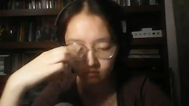 แชท XXX สดของ LinaClous