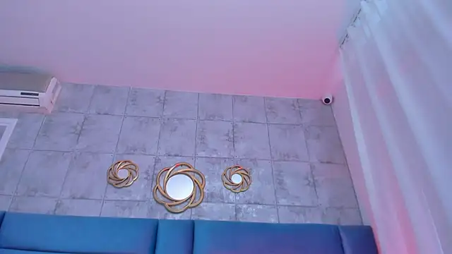 SammyBlassio 即時 XXX 聊天