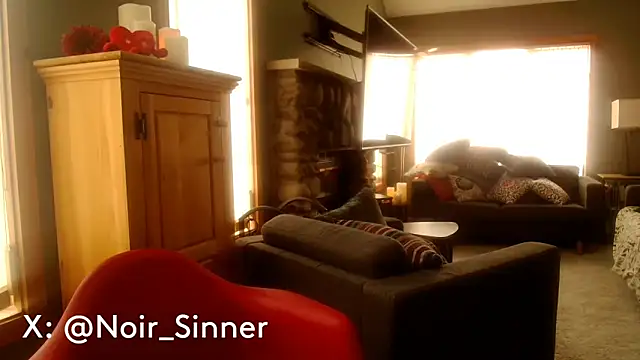 sinnernoir's Webcam Show