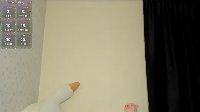 XXX chat uživo modela succubantra