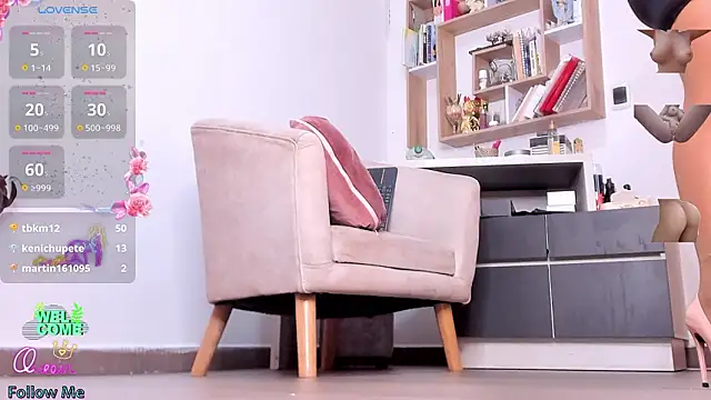 ana_bolena 在線直播表演