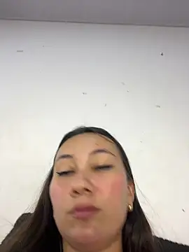 Abby_Colyns23 Adlı Modelin Canlı XXX Sohbeti