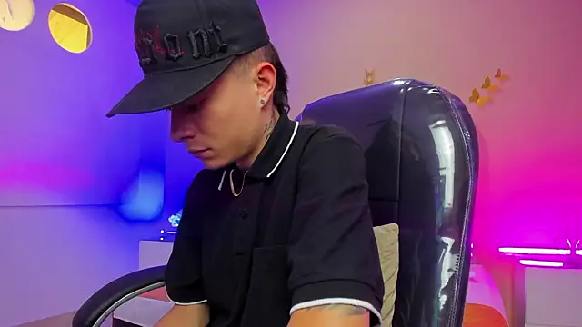 Nascary_Fox: онлайн-секс-чат