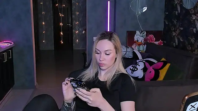 Blckmirrorr Live XXX Chat