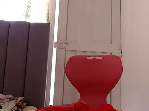 saara_johnson496 Adlı Modelin Web Kamerası Şovu