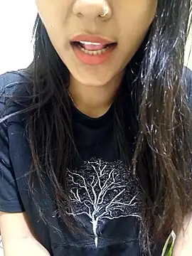 Teri_lella Adlı Modelin Canlı XXX Sohbeti