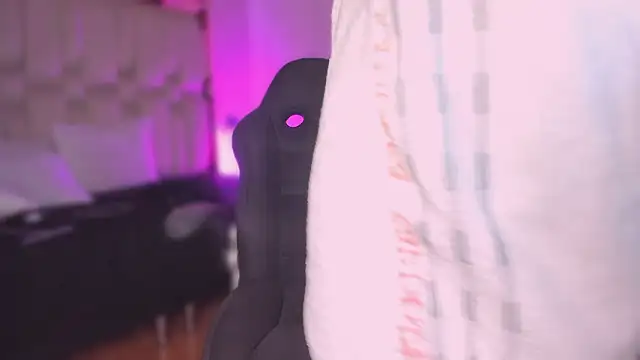 Sembang XXX Secara Langsung Emmily_Savage