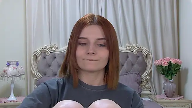 KellyStone Live XXX-chat