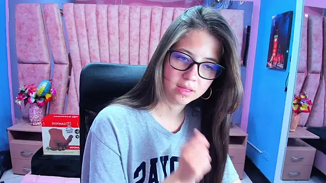 sarah_sweett_ Live XXX-chat