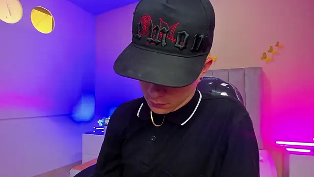 دردشة Nascary_Fox الجنسية المباشرة